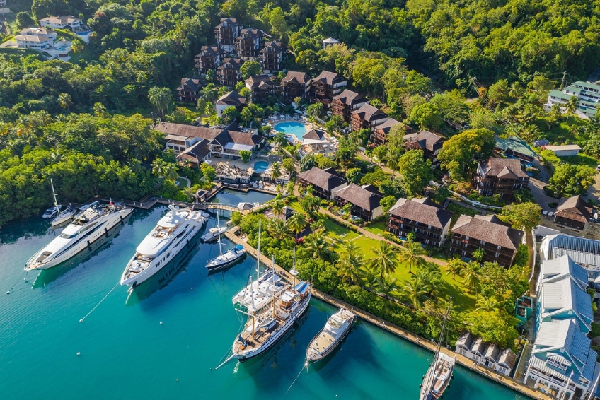 The 7 Best St. Lucia Beaches - Marigot Bay