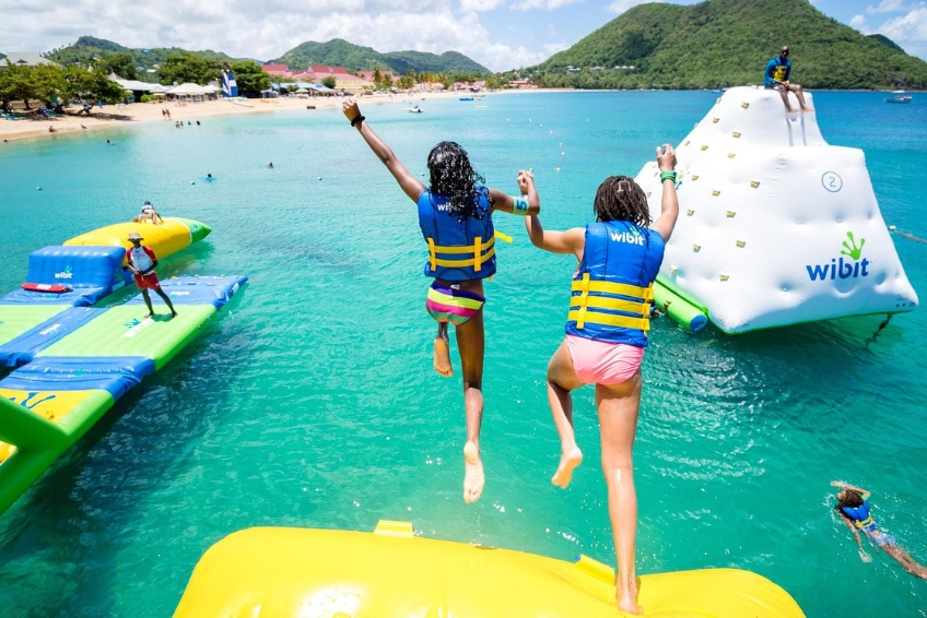 The 7 Best St. Lucia Beaches - Reduit Beach